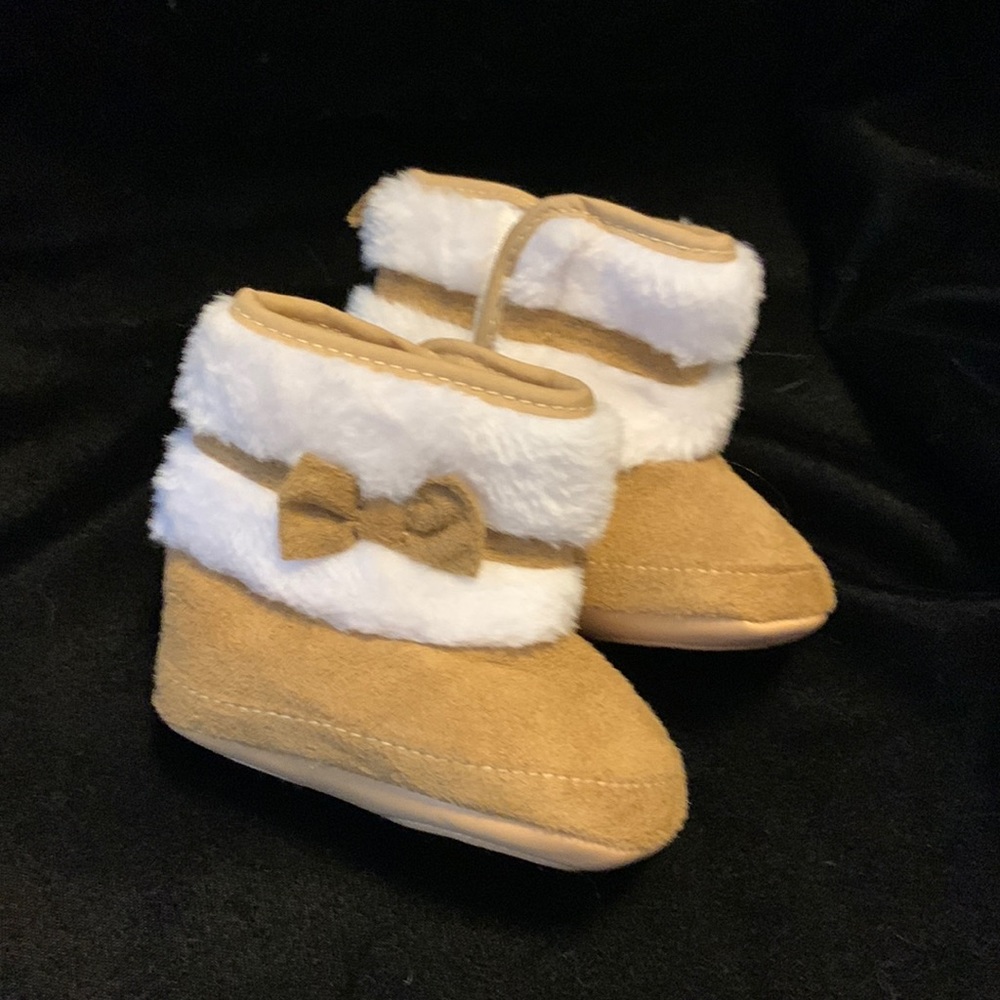 Tong You Yuan Tan Ankle Boots size S(12)